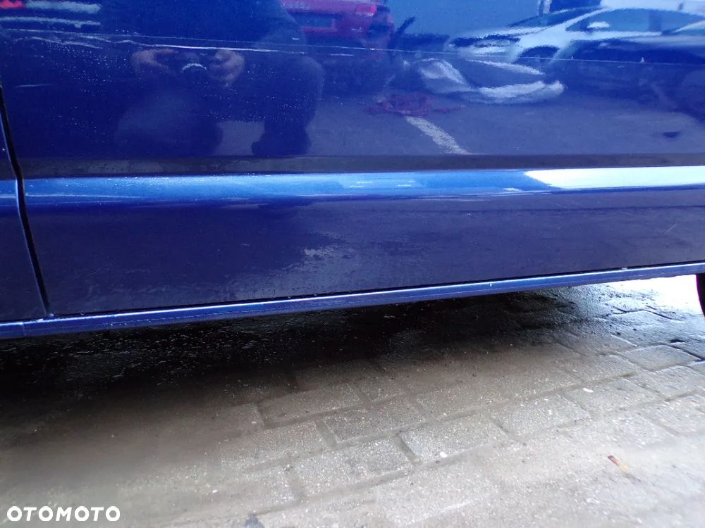 VOLKSWAGEN T5 DRZWI LEWE PRZESUWANE  LD5Q - 2
