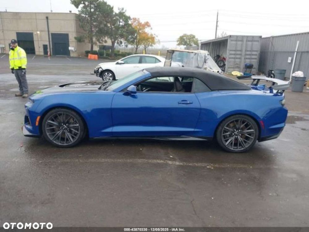 Chevrolet Camaro - 4