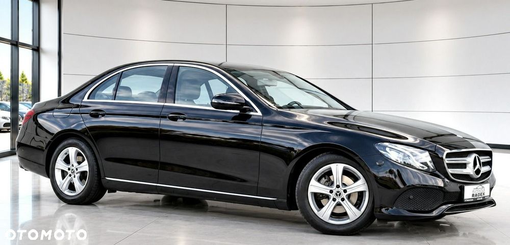 Mercedes-Benz Klasa E 200 d 9G-TRONIC - 5