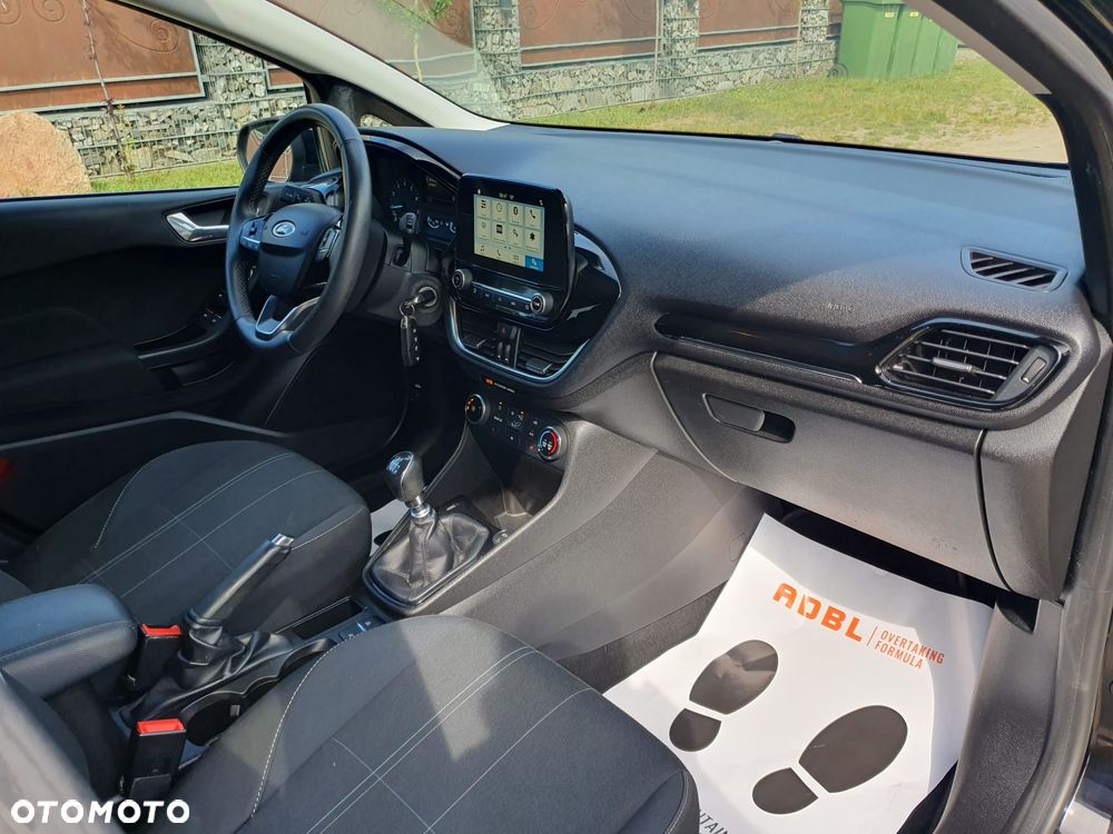 Ford Fiesta 1.0 EcoBoost S&S TITANIUM - 12