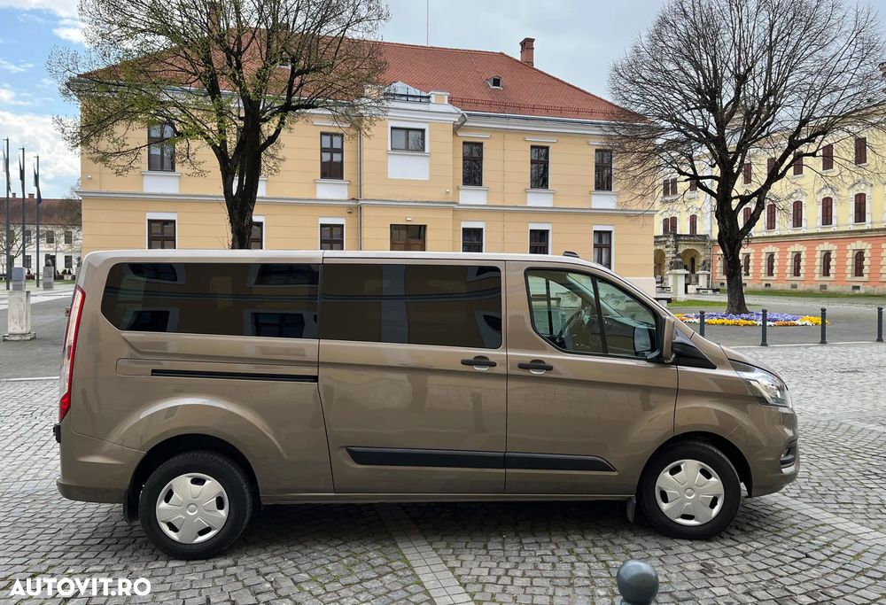 Ford Transit Custom Shuttle Bus 320 2.0 EcoBlue 130 CP L2H1 Trend - 6