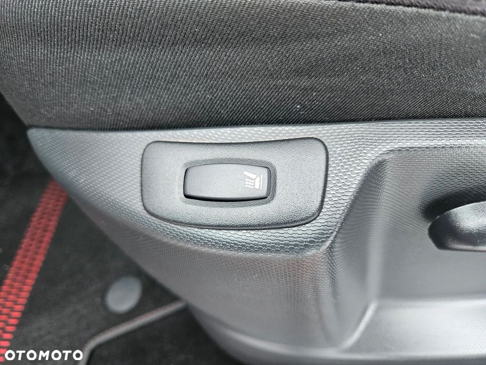 Renault Captur TCe 120 EDC Luxe - 32