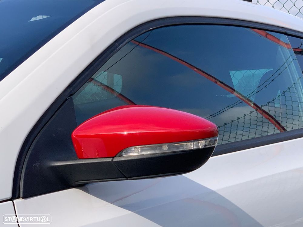 VW Scirocco 2.0 TDI GTD - 5