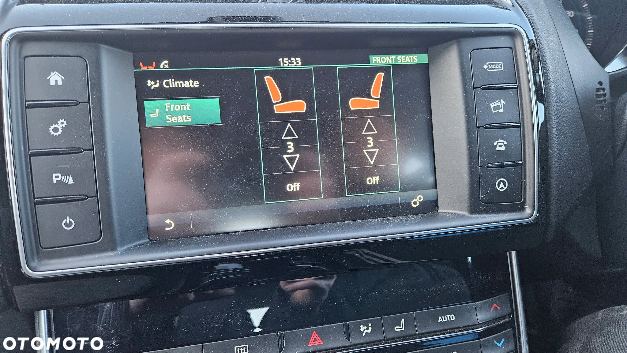 Jaguar XE X760 Wyświetlacz nawigacji Monitor navi FK72-19C299-AA - 2