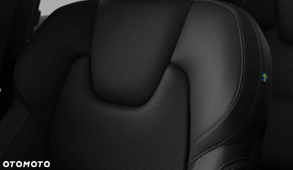 Volvo XC 60 T8 Plug-In Hybrid AWD Ultra Dark - 14
