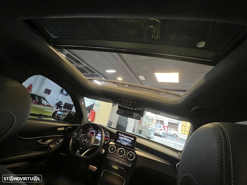 Mercedes-Benz GLC 220 d Coupe 4Matic 9G-TRONIC AMG Line - 32