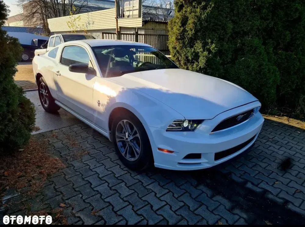 Ford Mustang 3.7 V6 - 1