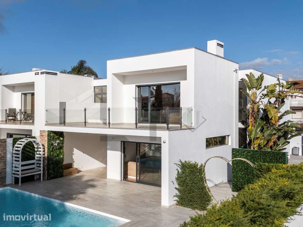 Moradia T3 com Piscina para Venda na Marisol, Corroios - Grande imagem: 3/33