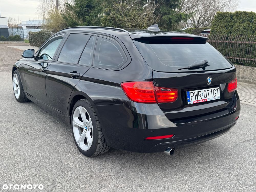 BMW Seria 3 318d - 19
