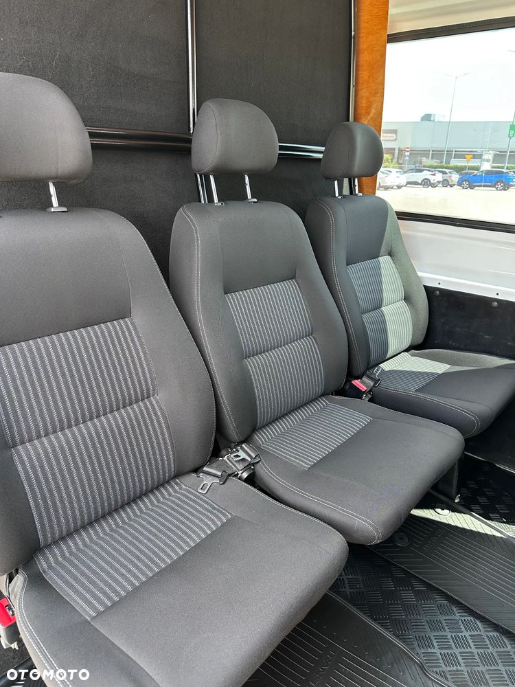 Ford Transit - 24