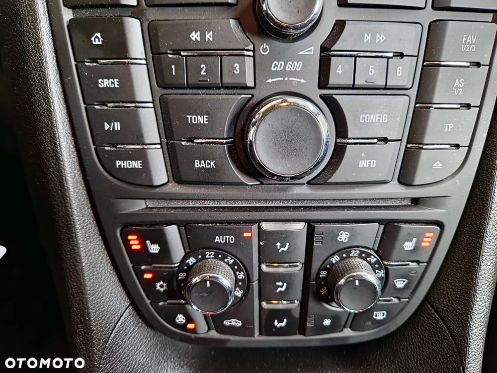 Opel Meriva 1.4 T Cosmo - 13