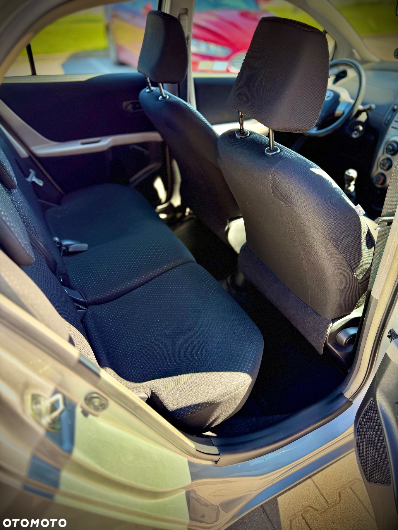 Toyota Yaris 1.33 Premium - 15