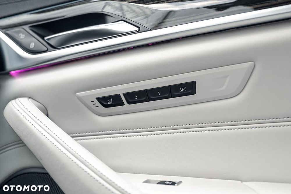 BMW Seria 5 - 19