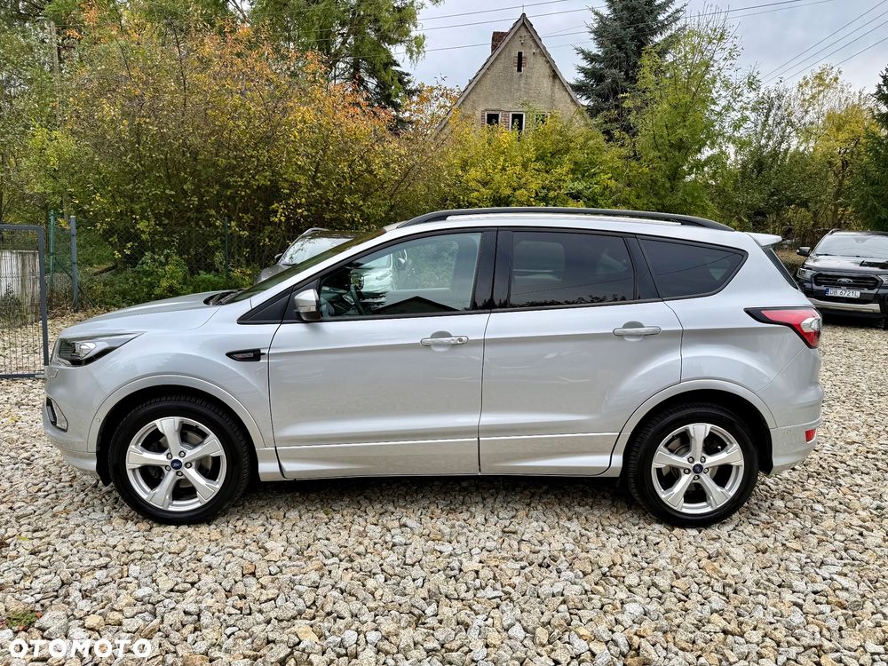 Ford Kuga 1.5 EcoBoost 2x4 ST-Line - 8