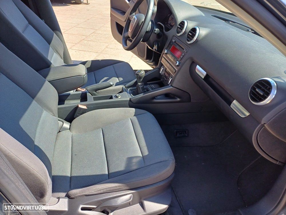 Audi A3 Sportback 1.2 TFSi Attraction - 7
