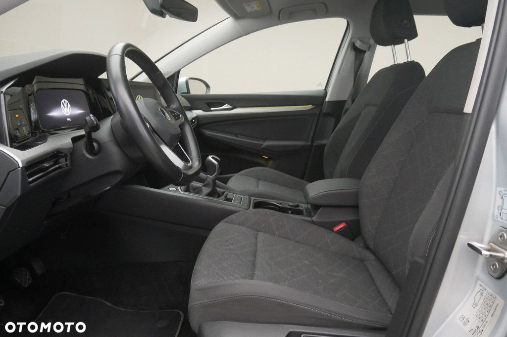 Volkswagen Golf - 12