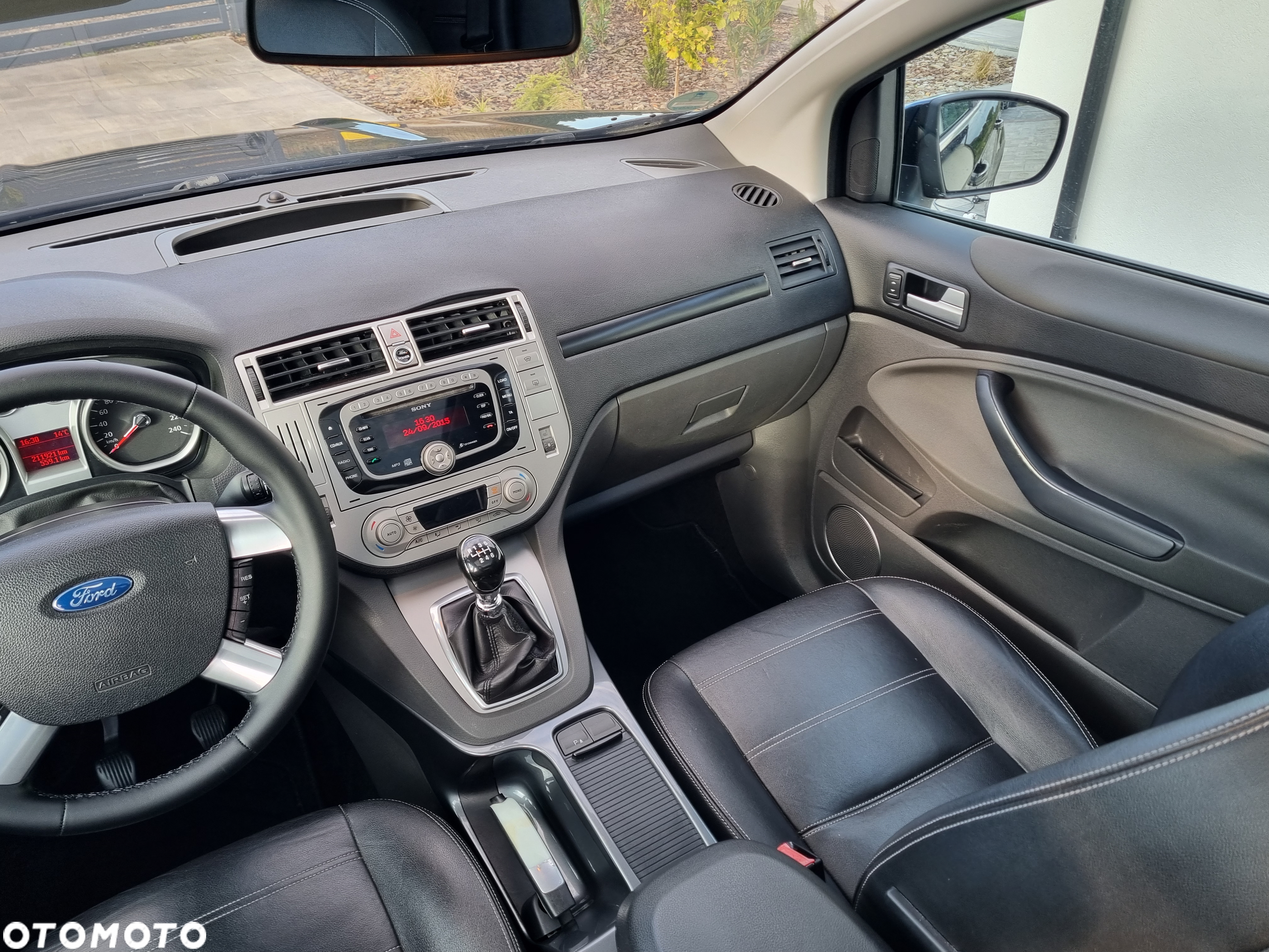 Ford Kuga 2.0 TDCi Titanium - 23