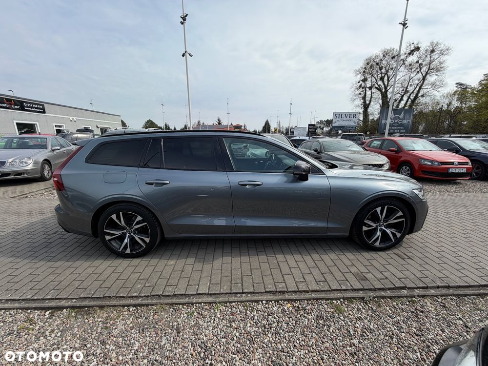 Volvo V60 D3 R-Design - 7