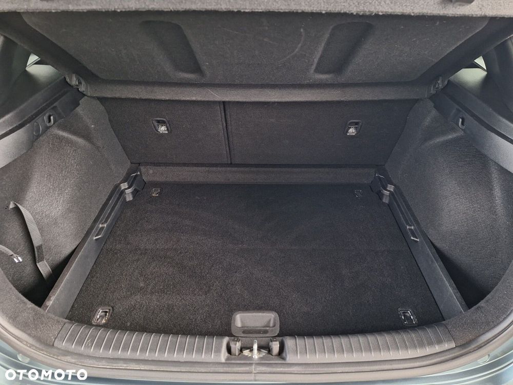 Kia Ceed 1.5 T-GDI M - 17