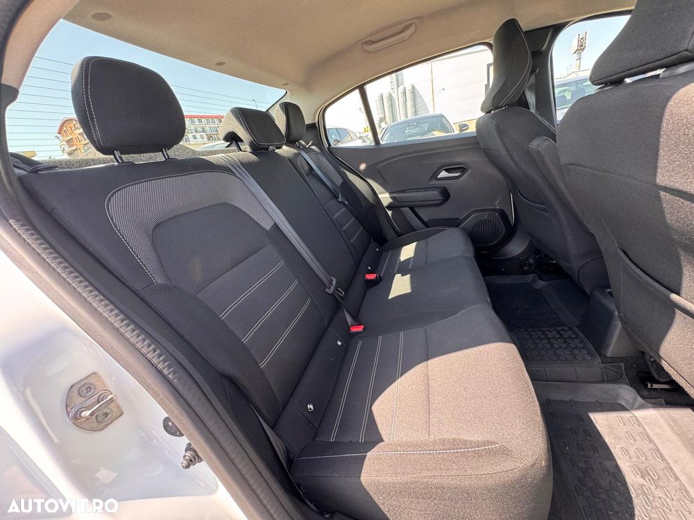 Dacia Logan TCe 90 MT6 Expression - 12
