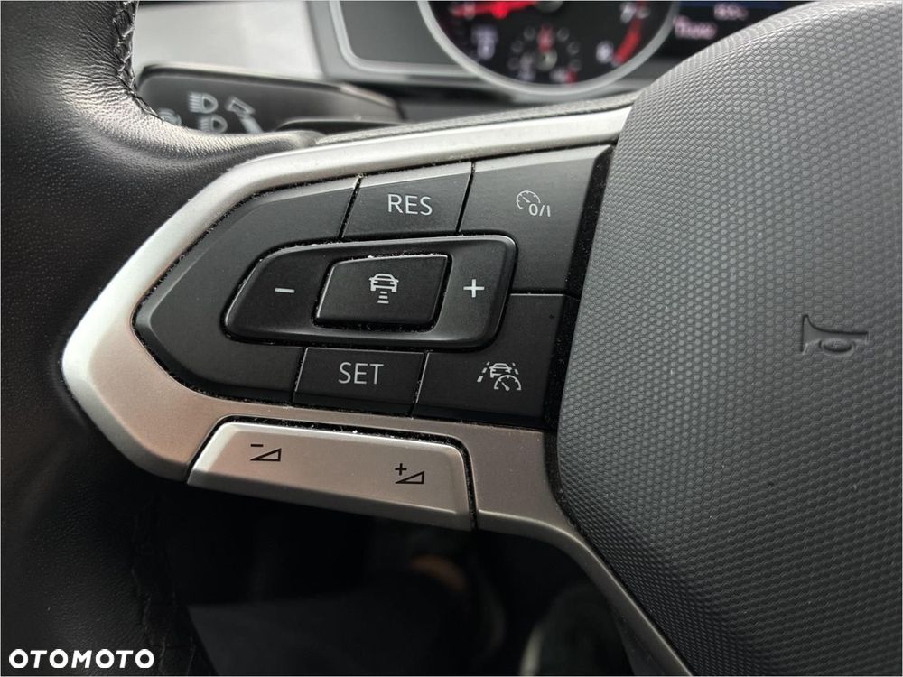 Volkswagen Passat 1.5 TSI EVO Business DSG - 21