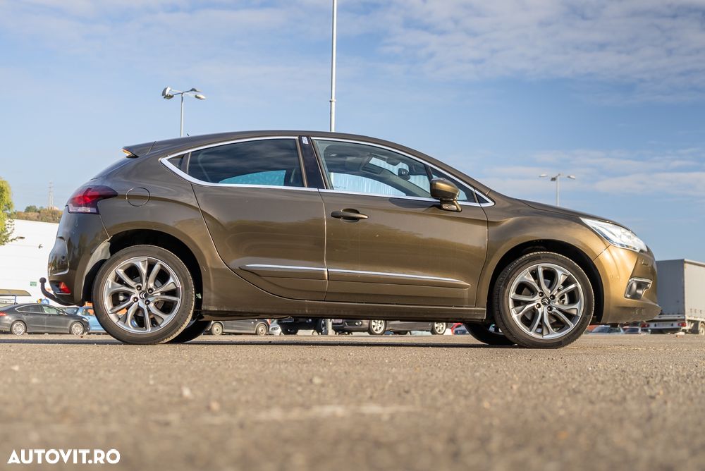 Citroën DS4 HDi 165 Aut. SportChic - 17