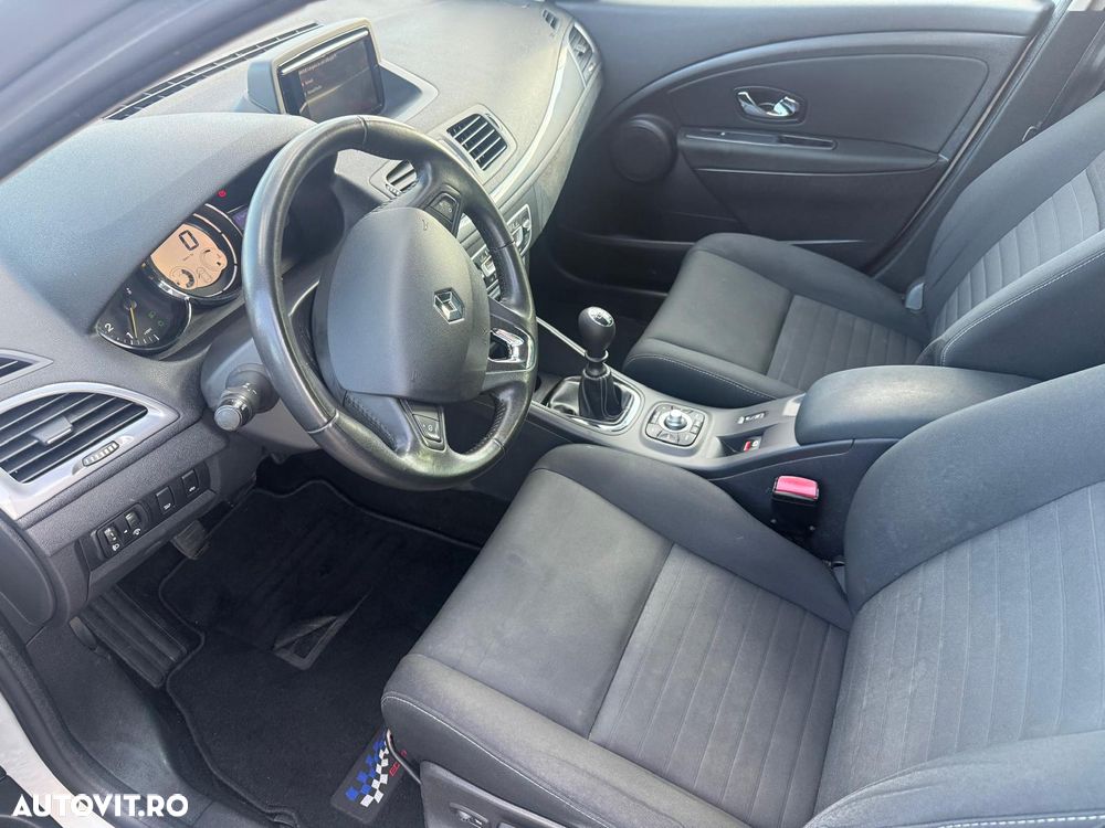 Renault Megane dCi 110 FAP LIMITED - 7
