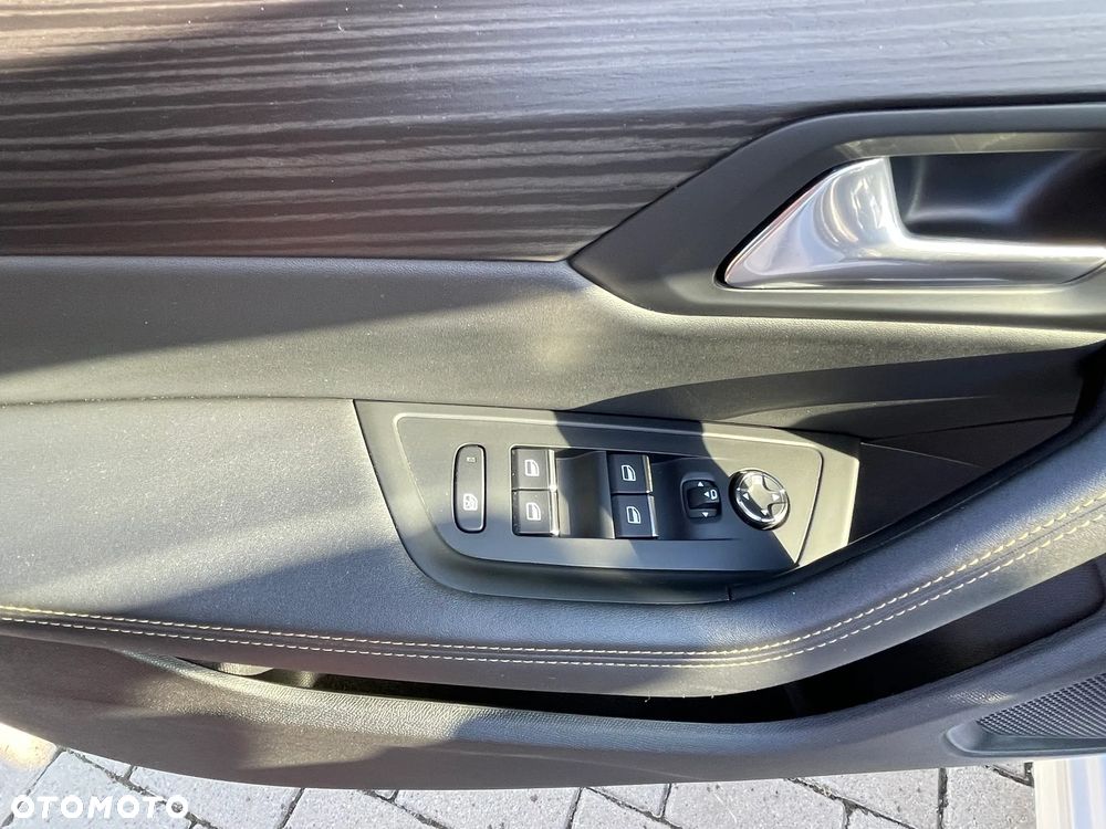 Peugeot 508 1.5 BlueHDi GT Pack S&S EAT8 - 32