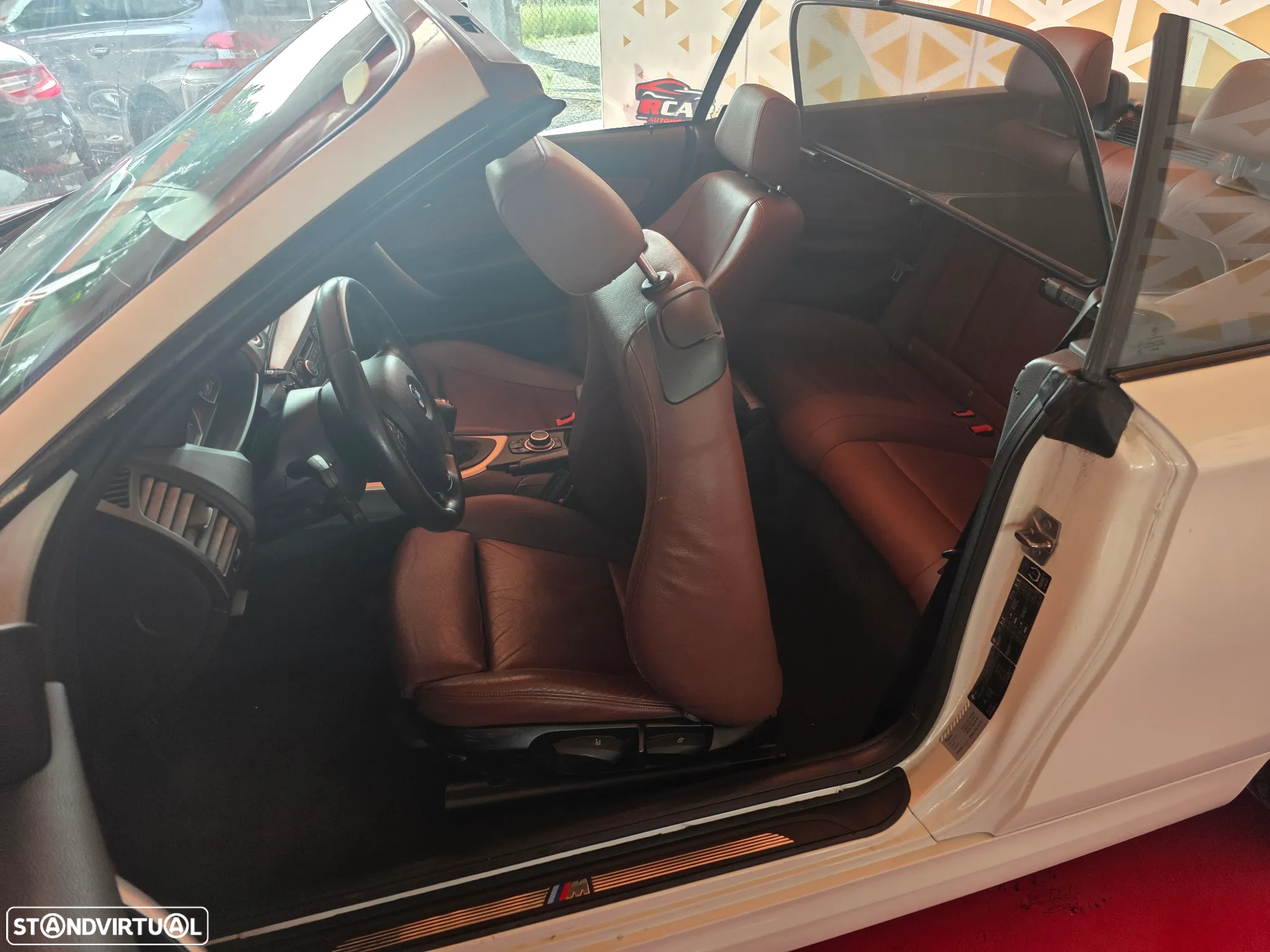 BMW 118 d Pack M - 21