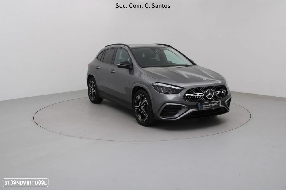 Mercedes-Benz GLA 180 d AMG Line - 3