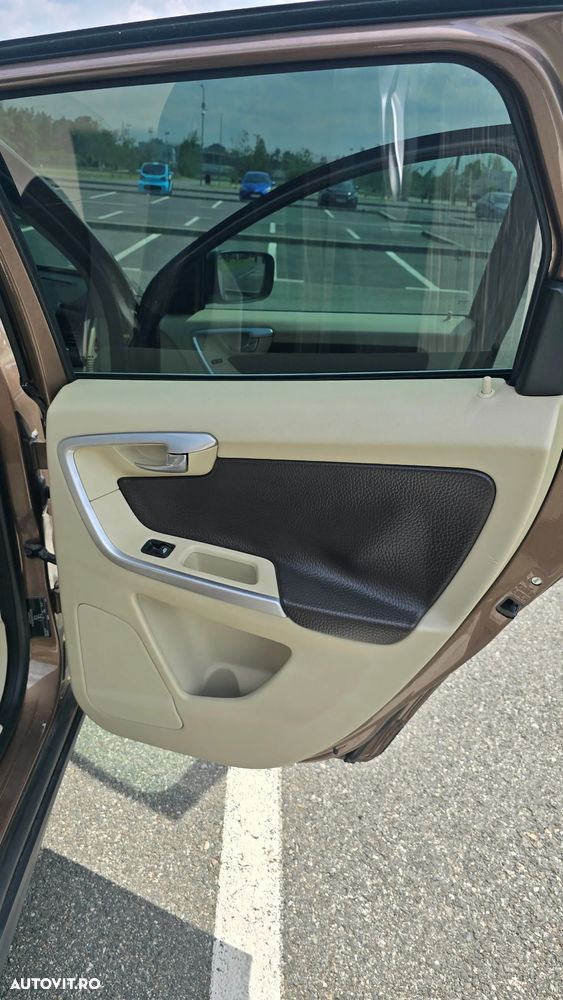 Volvo XC 60 - 7