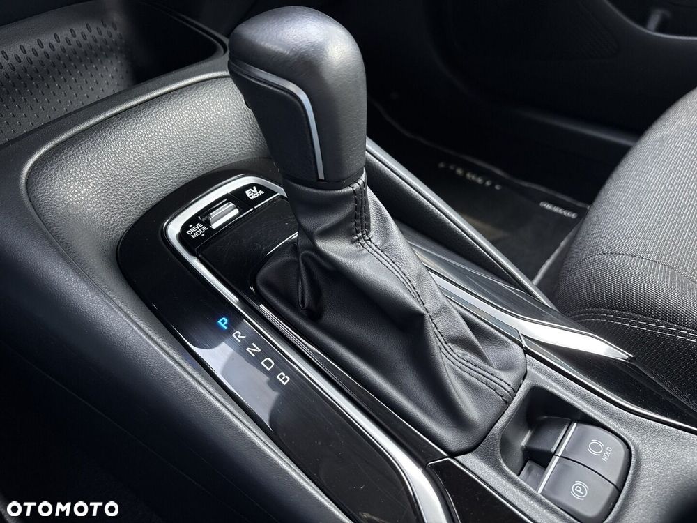 Toyota Corolla 1.8 Hybrid Comfort - 18