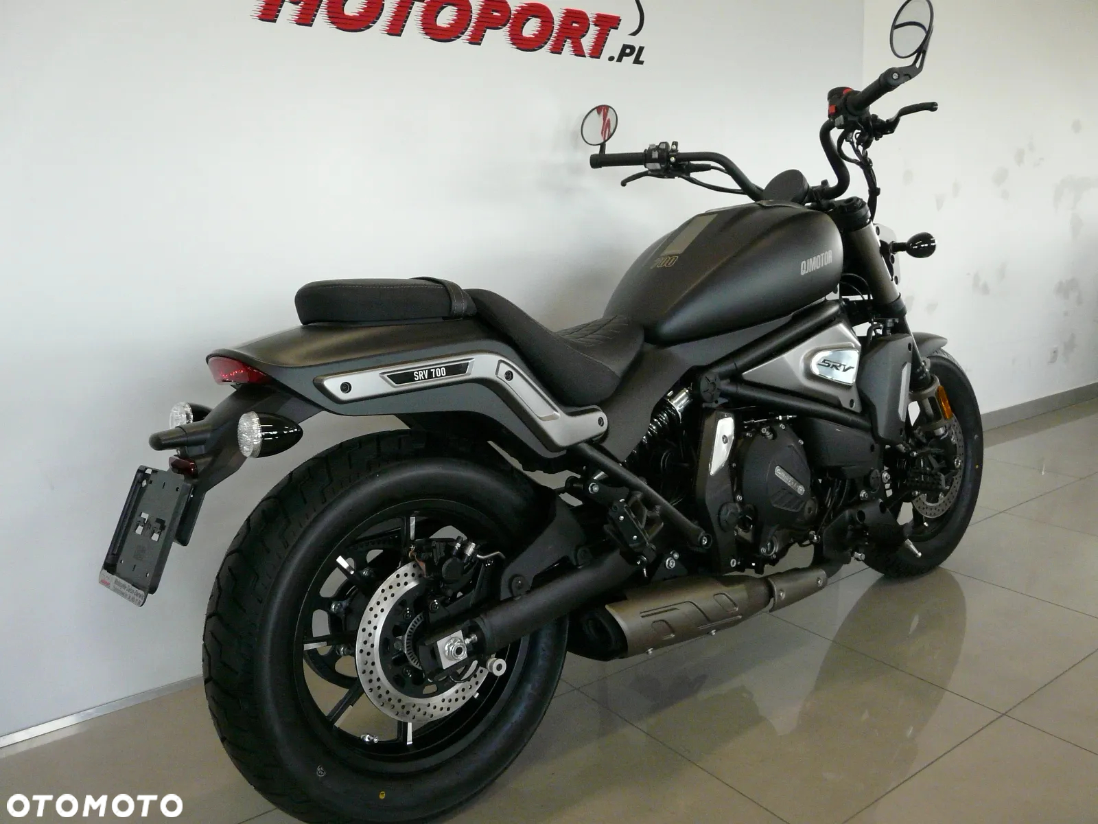 QJMOTOR SRV 700 - 3