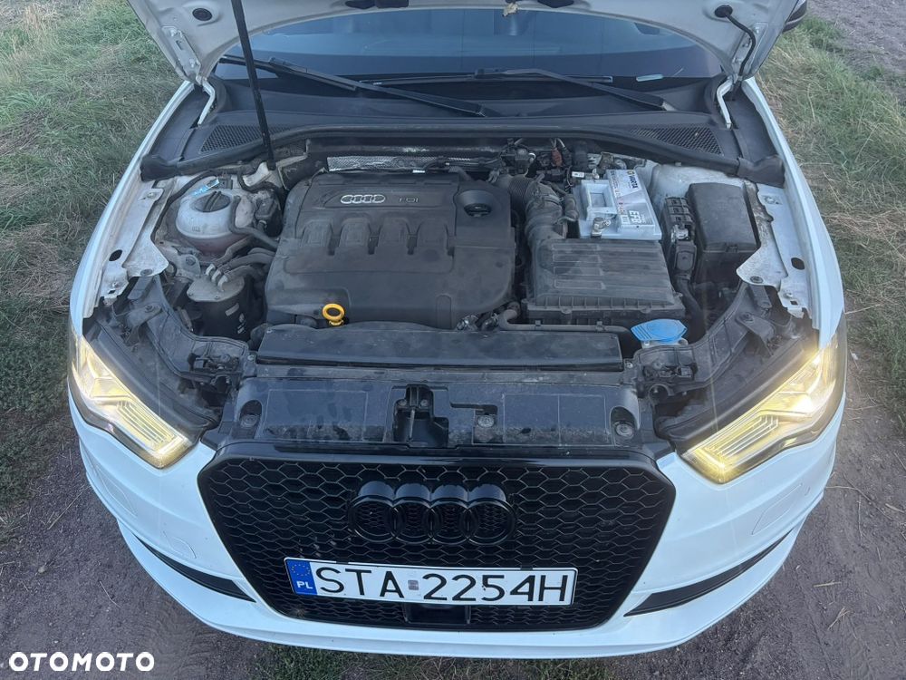 Audi A3 Sportback - 4