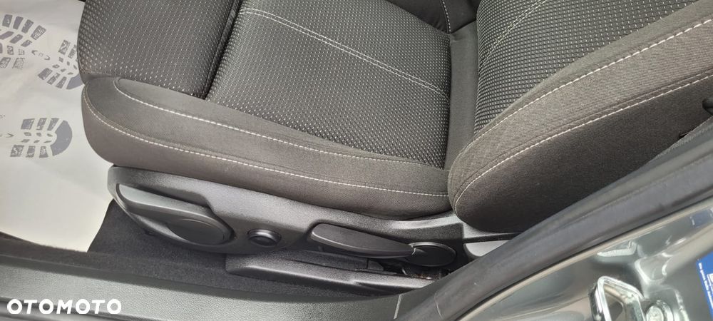 Opel Astra - 23