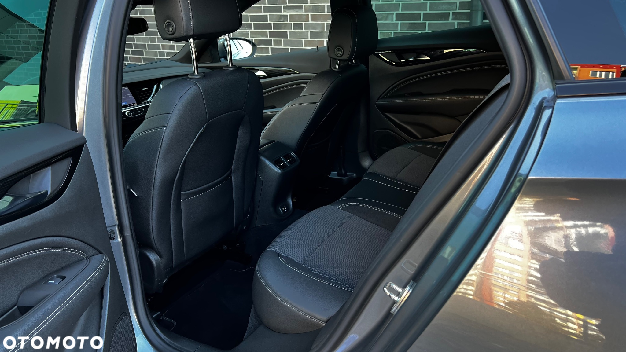Opel Insignia - 28