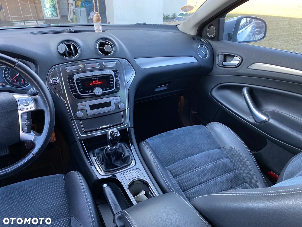 Ford Mondeo 2.0 TDCi Titanium S - 10