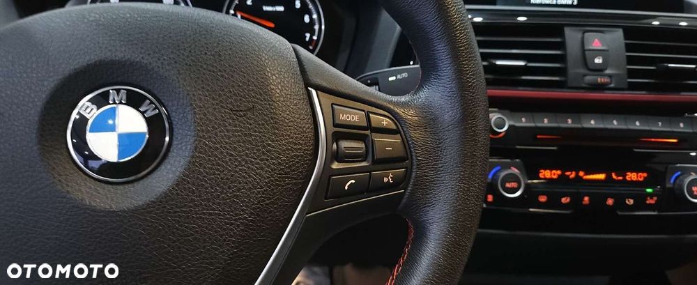 BMW Seria 2 218i GPF Sport Line - 33