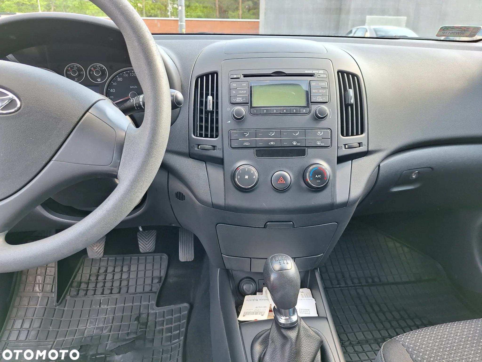 Hyundai i30 1.6 CRDi Classic - 8