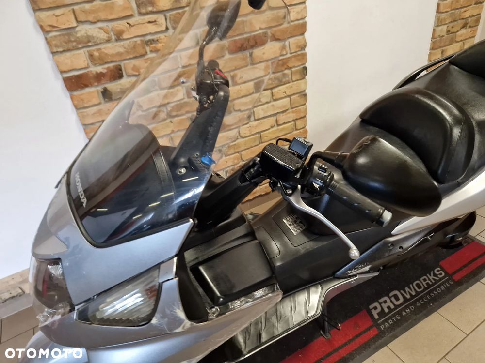 Honda Silver Wing - 16