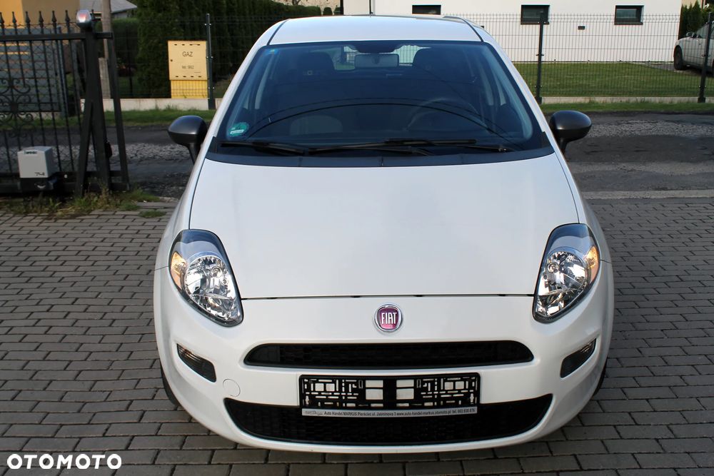 Fiat Punto 1.2 Young - 2