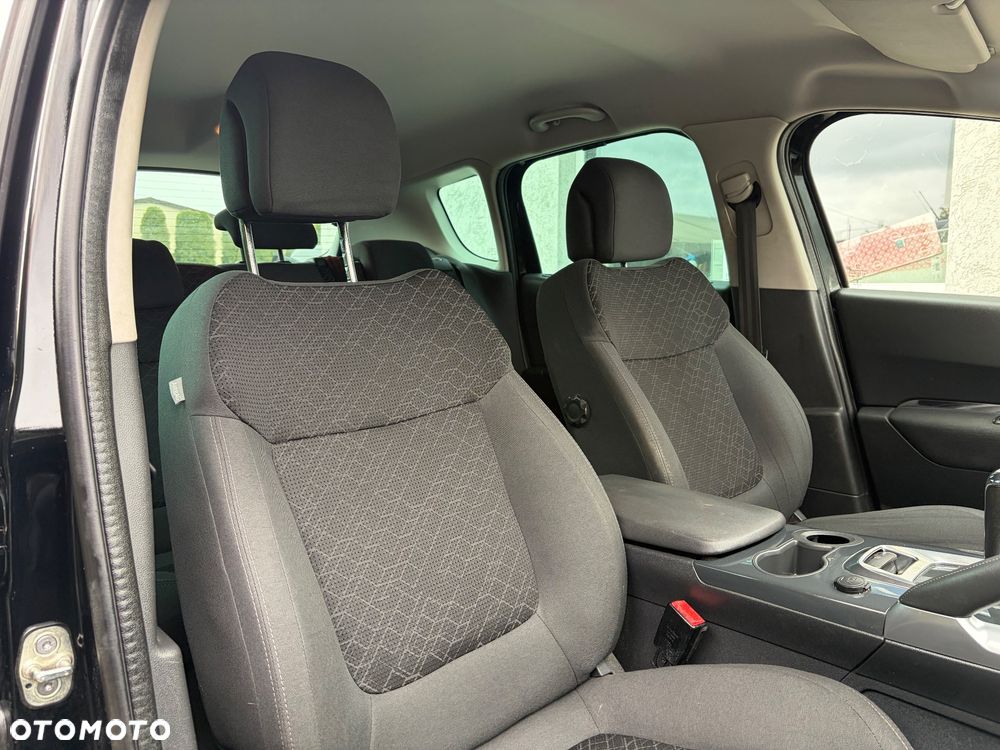 Peugeot 3008 - 18