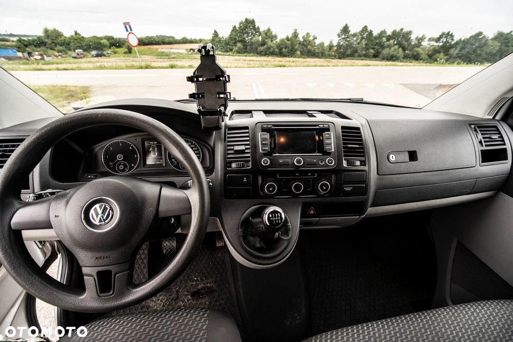 Volkswagen Transporter - 5