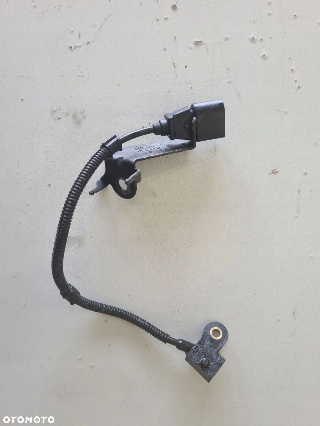 VW T5 LIFT 2.0 TDI czujnik położenia wału 03L971858 - 1