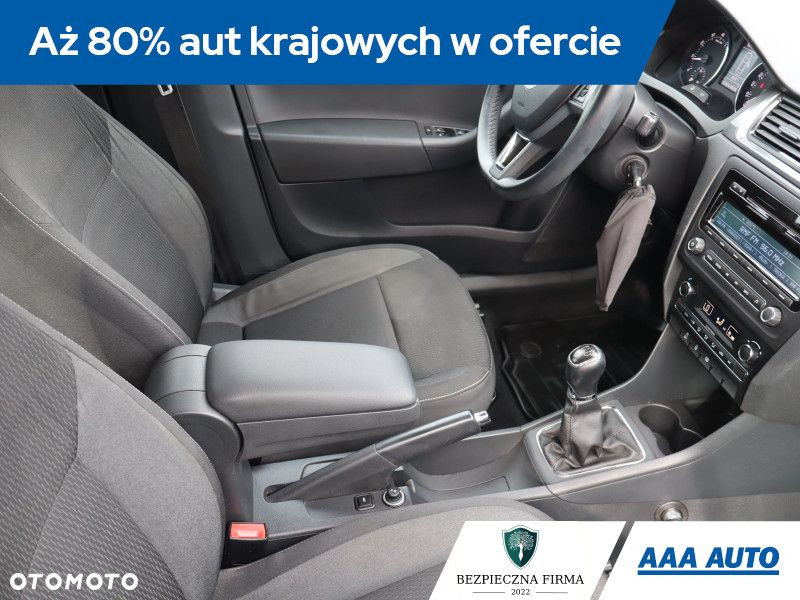Skoda RAPID - 10