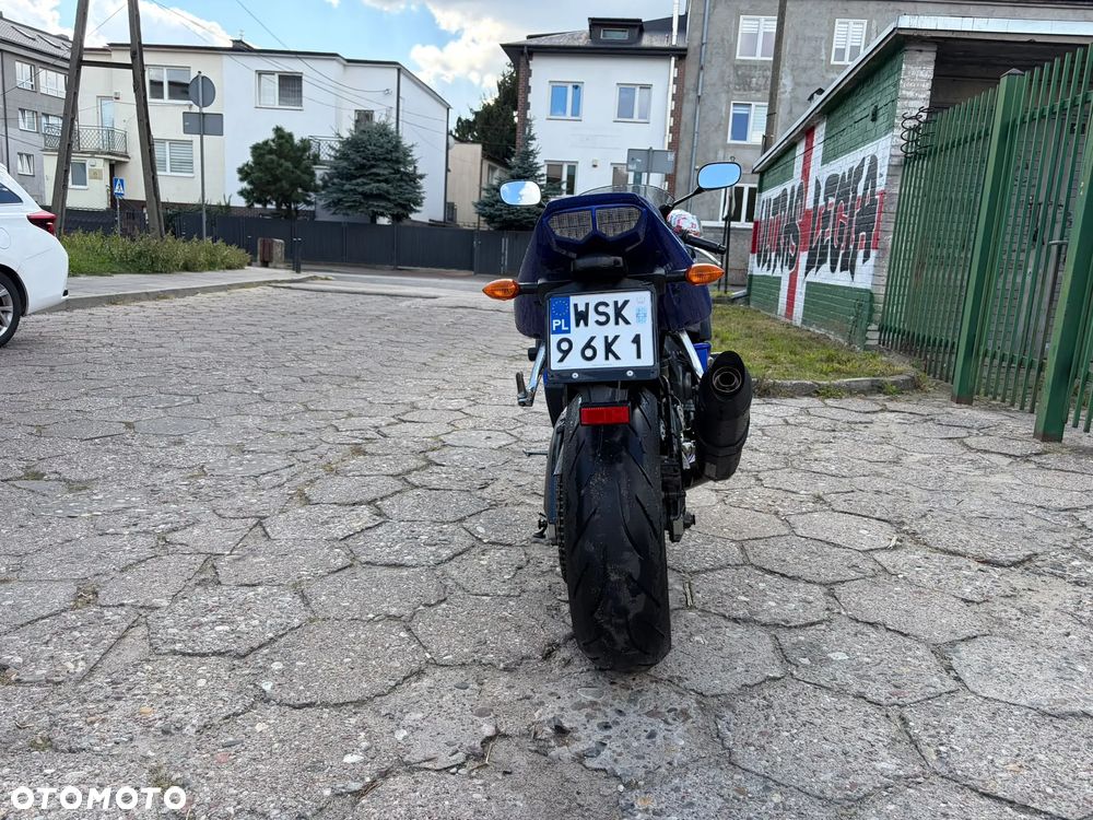 Yamaha R6 - 5