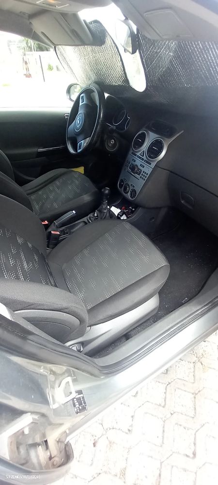 Opel Corsa 1.3 CDTi Enjoy EcoFLEX - 8