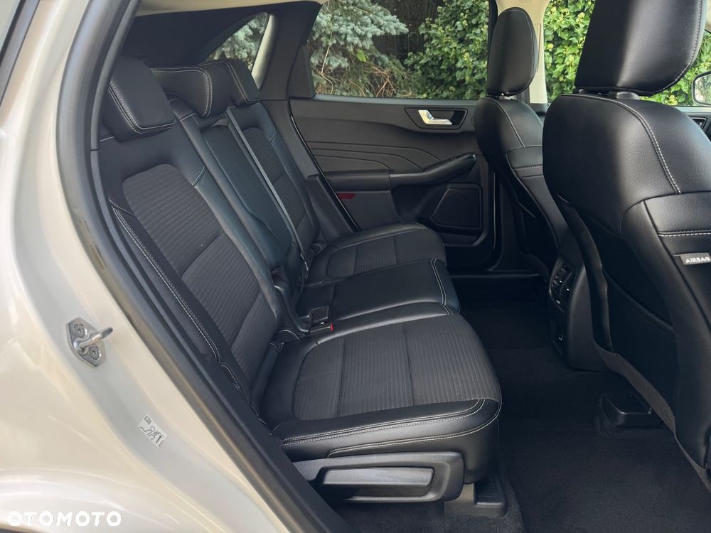 Ford Kuga 2.0 EcoBlue AWD Titanium X - 27