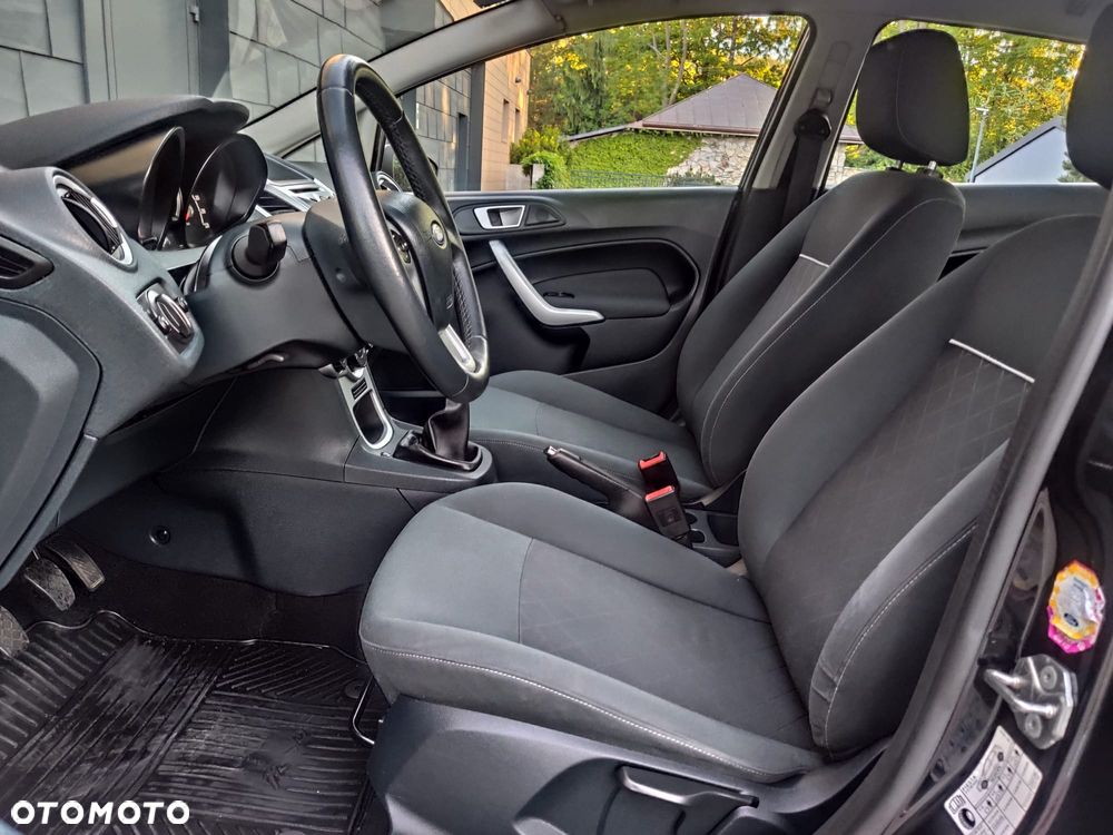 Ford Fiesta 1.4 Trend EU5 - 15