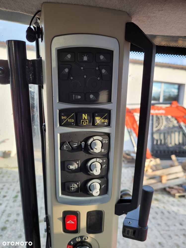 Massey Ferguson 5610 - 13